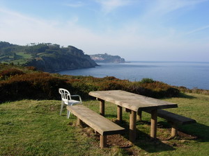 Zona de descanso La Isla (Colunga-Asturias)